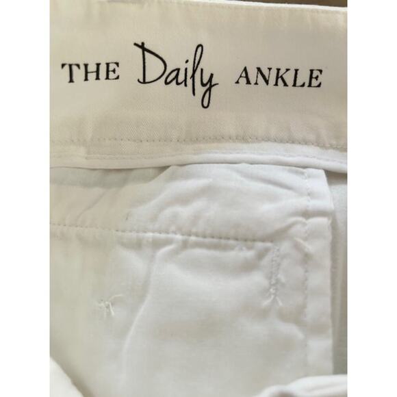 Talbots Petites The Daily Ankle Pants – White Stretch Cotton 8P - Picture 4 of 5